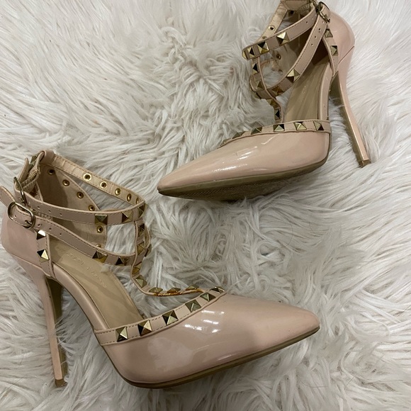 Shoes - NUDE STUD HEELS (VALENTINO INSPO)